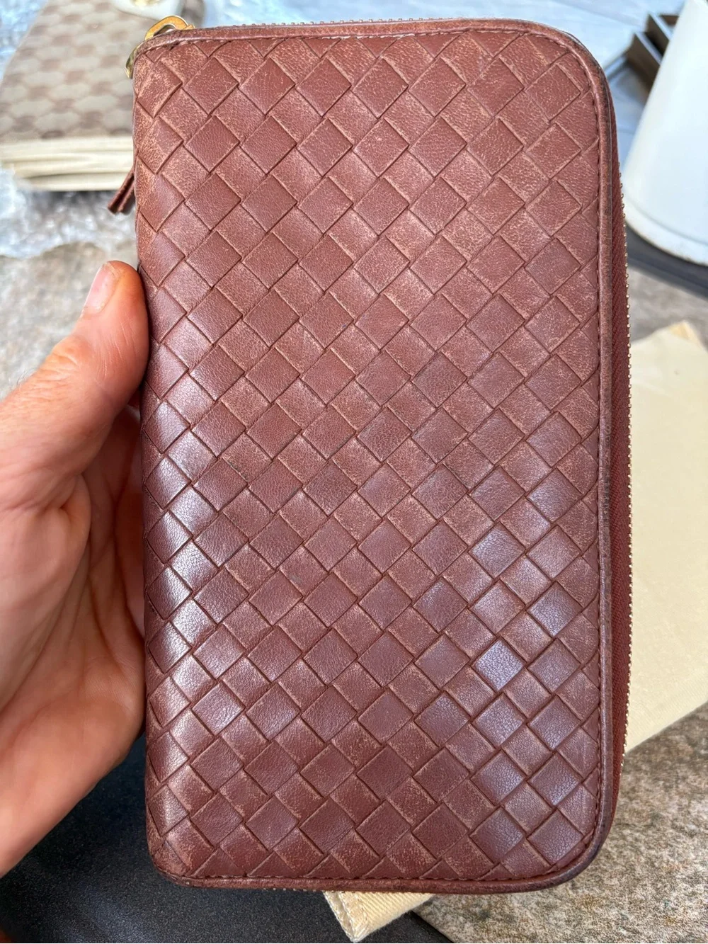 Bottega Veneta Intrecciato Zip-Around Wallet - Brown
